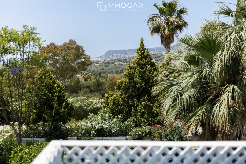 Calpe- ¡Casa adosada muy acogedora y con magníficas vistas, nueva a la venta!